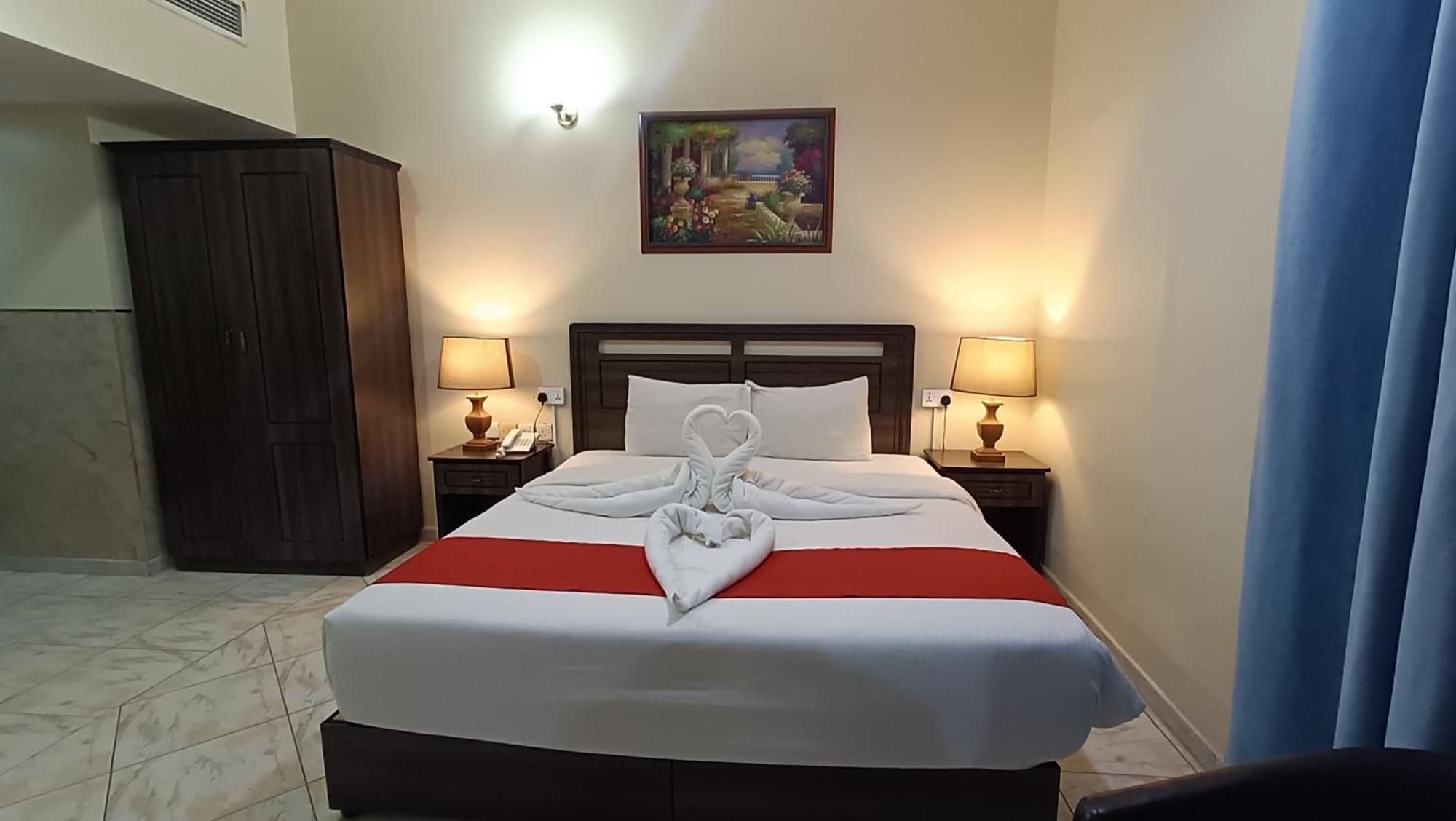 Ruwi Beach Hotel Apartments - Maha Hospitality Group Sharjah Esterno foto