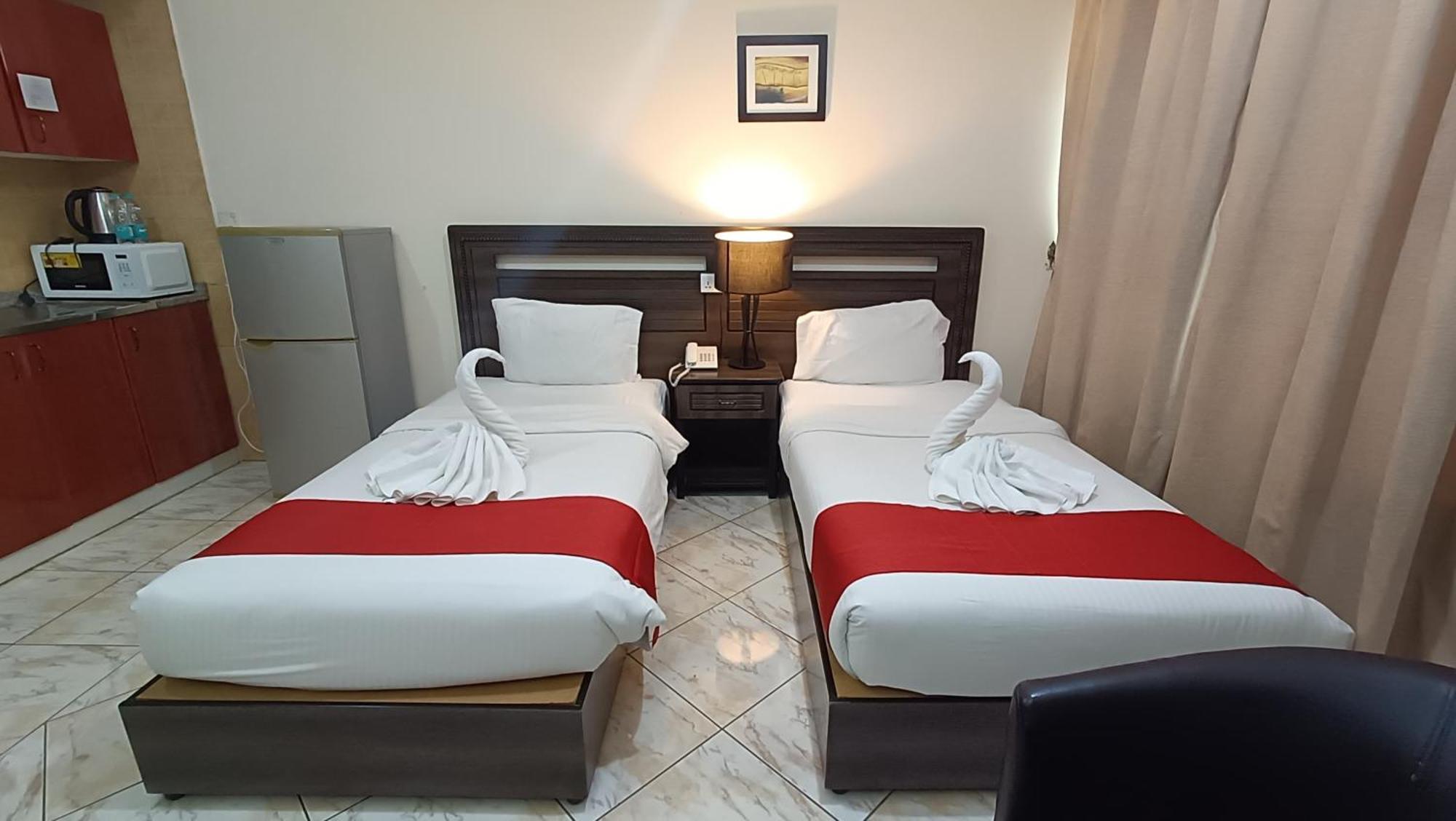 Ruwi Beach Hotel Apartments - Maha Hospitality Group Sharjah Esterno foto